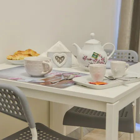 לינה וארוחת בוקר Bellatrix 3*