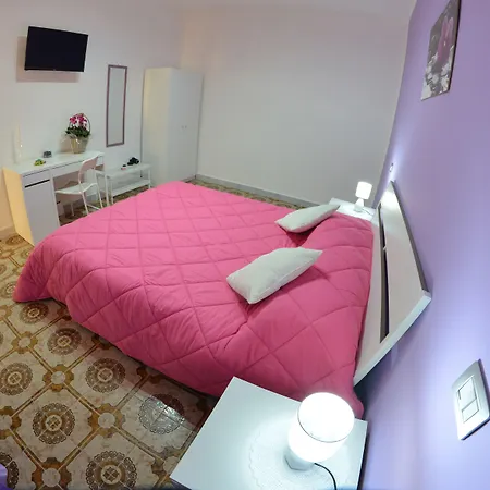 Bellatrix לינה וארוחת בוקר